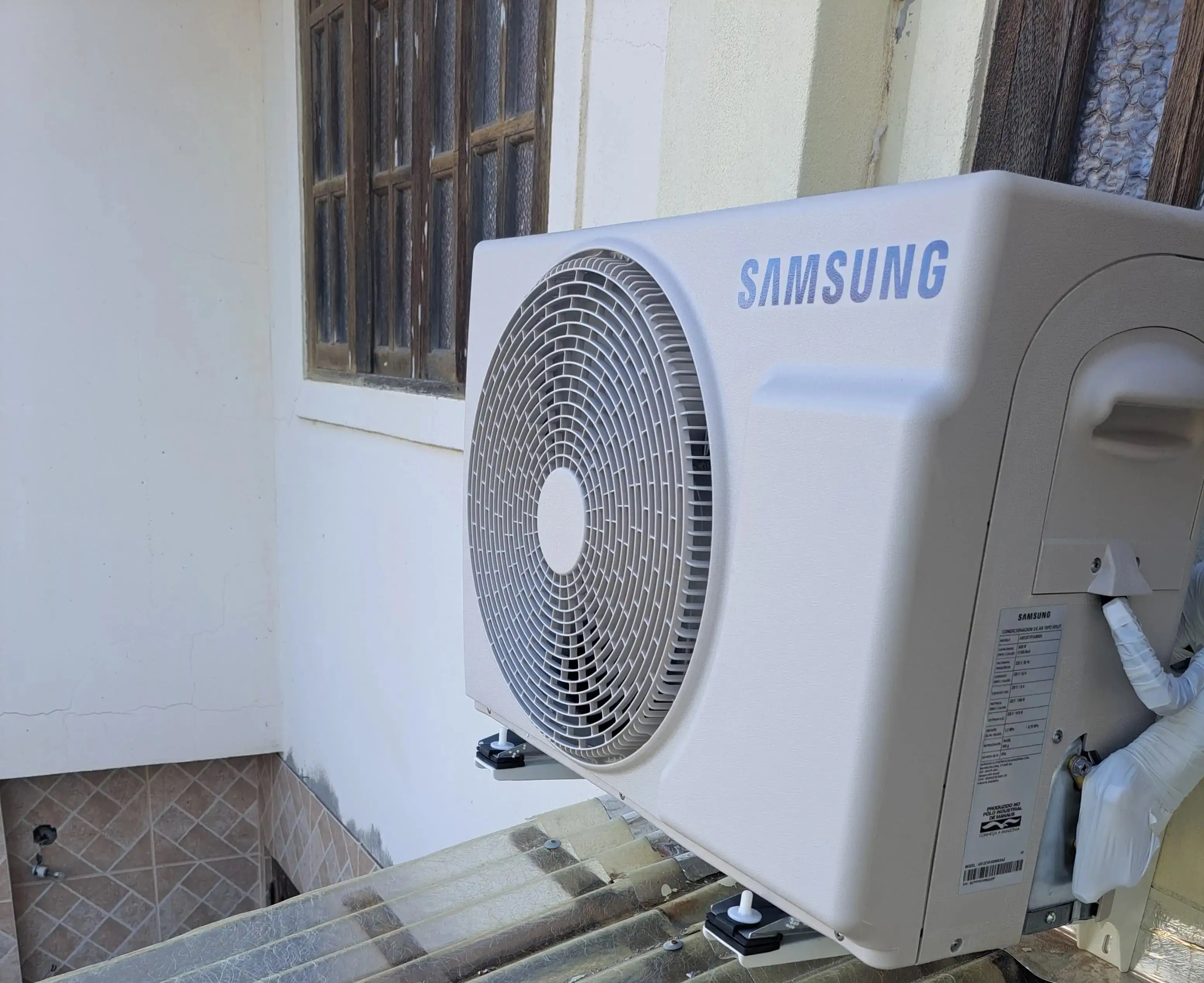 Condensadora instalada